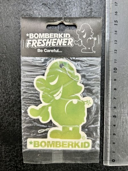 画像4: [レア_当時物] ボマーキッド ・エアーフレッシュナー_アップル (吊り下げタイプ) (4)